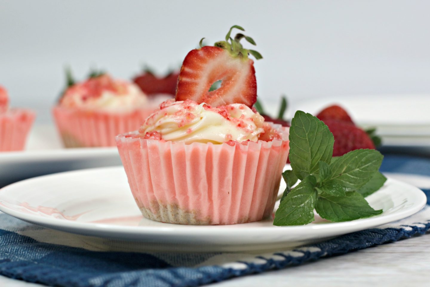 Strawberry shortcake cupcake 1-3